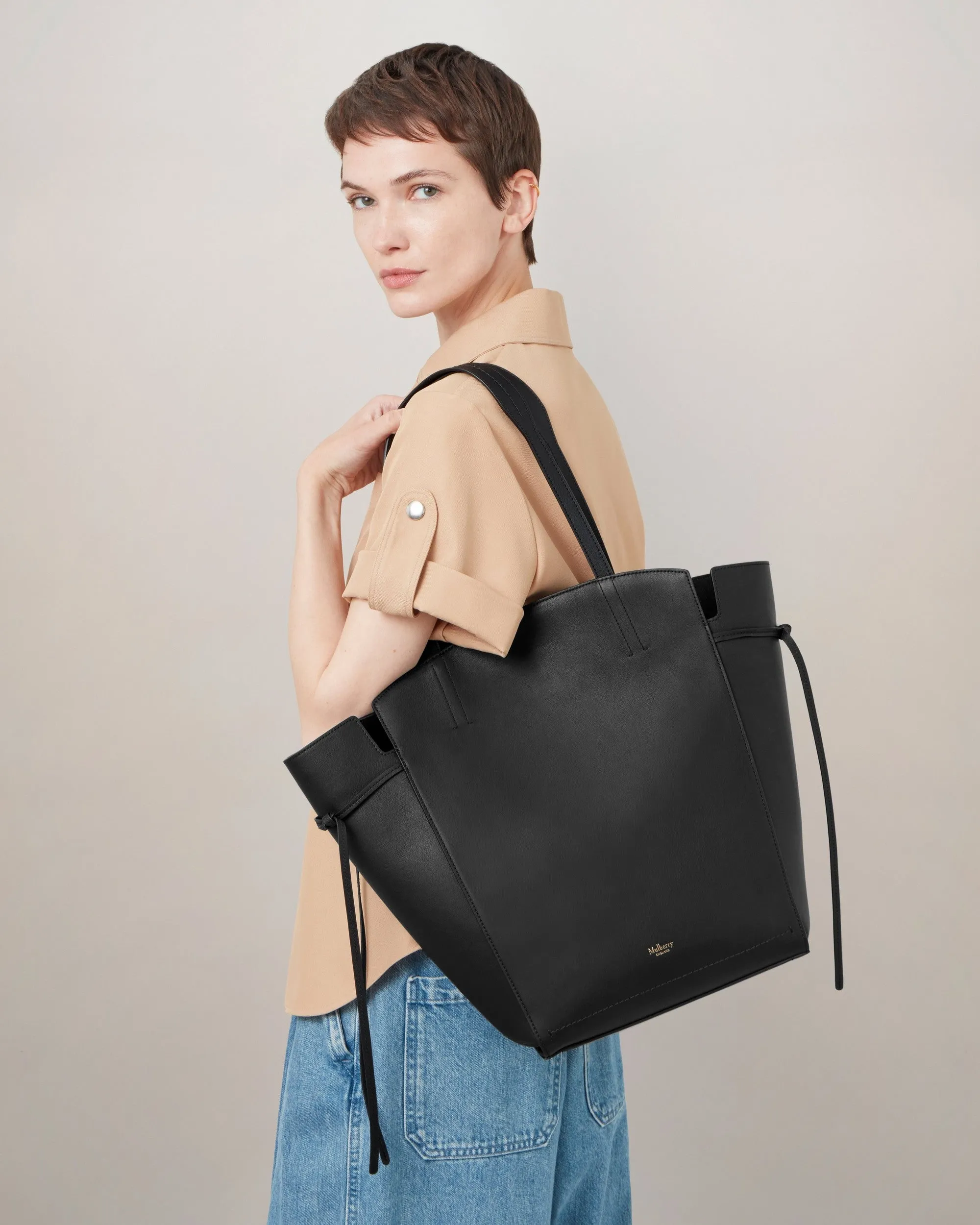Clovelly Tote Black Refined Flat Calf