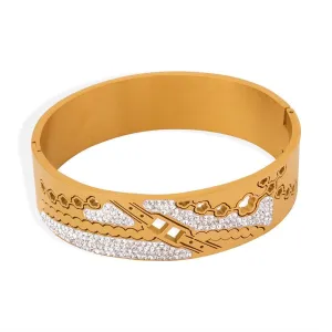 Floral Majesty Bangle